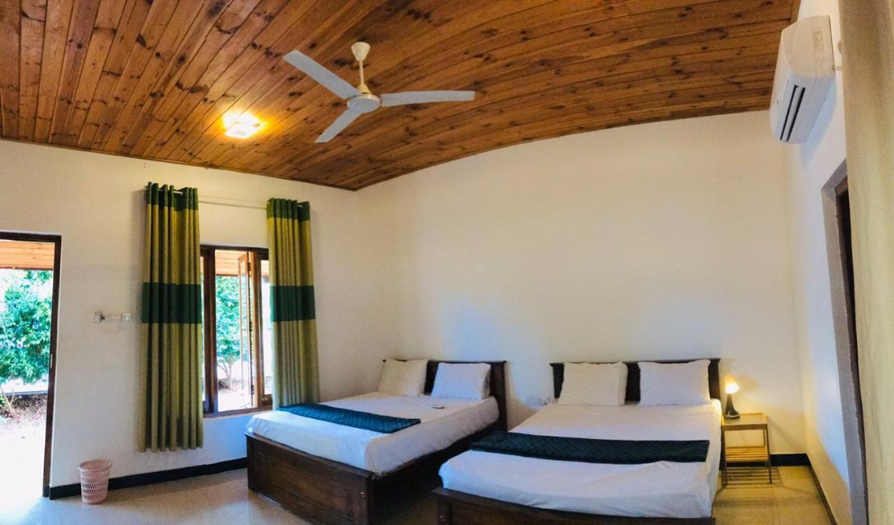 Italian Guest Ξενοδοχείο Trincomalee Εξωτερικό φωτογραφία
