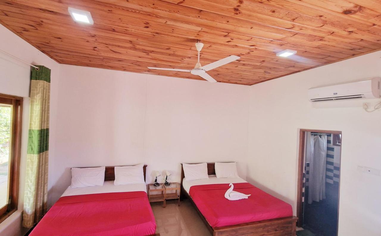 Italian Guest Ξενοδοχείο Trincomalee Εξωτερικό φωτογραφία