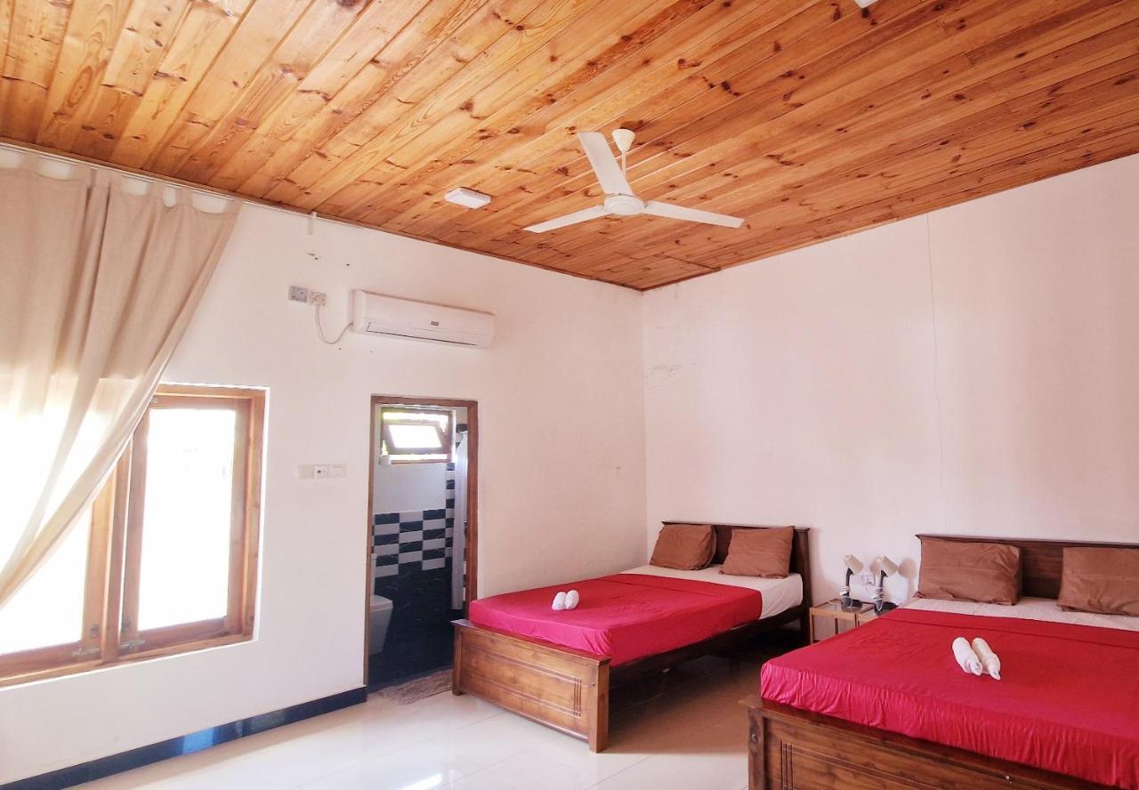Italian Guest Ξενοδοχείο Trincomalee Εξωτερικό φωτογραφία